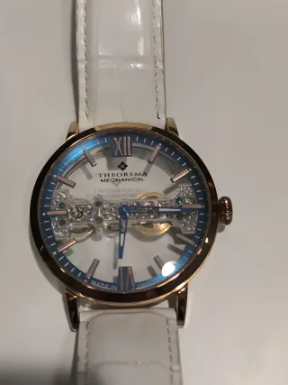 Reloj Theorema Mecánico Esqueleto Dorado