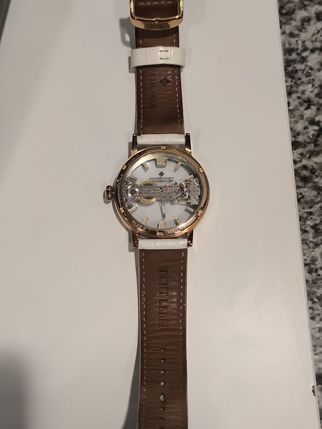 Reloj Theorema Mecánico Esqueleto Dorado