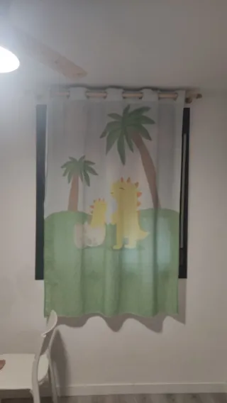 Cortina infantil dinosaurios