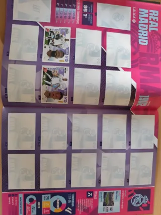 Álbum cromos LALIGA 2025-26 Panini + 200 cromos