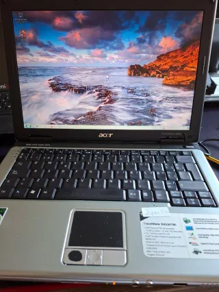 Portátil Acer TravelMate 3002WTMI