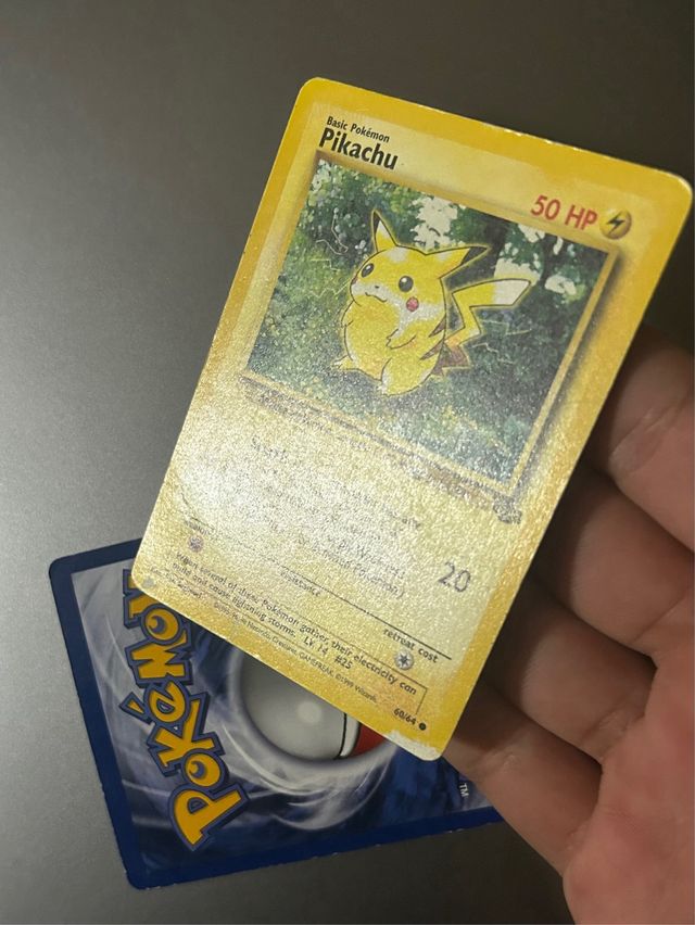 Carte Pokémon Pikachu - Set 4 carte