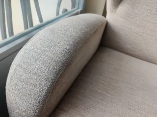 Sillón nuevo beige de tela