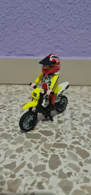 Playmobil Moto y Figura 9357