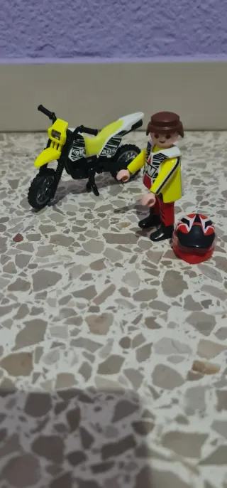 Playmobil Moto y Figura 9357