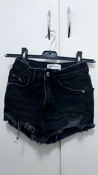 Shorts Zara Deshilachados Talla 32 Negros