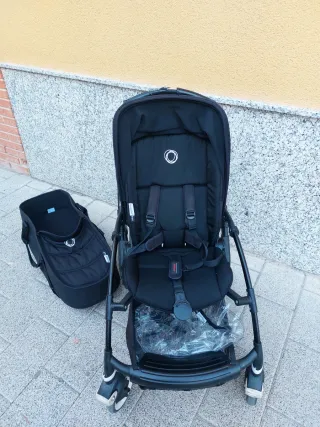 Bugaboo Bee 3 Negro + Capazo
