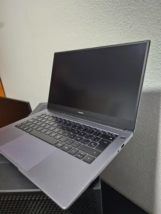 
Portátil Huawei Gris oscuro 