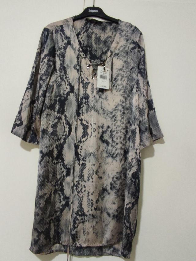 Vestido elogy estampado serpiente
