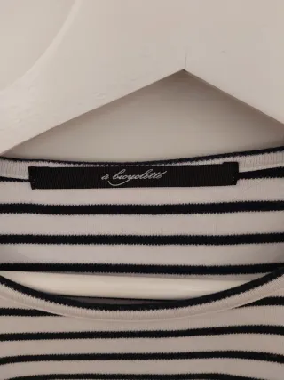 Camiseta blanca y rayas azules de A Bicyclette - M