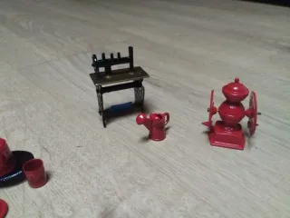 Miniaturas casa de muñecas antiguas