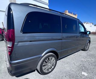 Mercedes-Benz Viano 2011