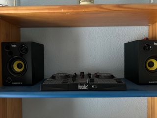 Altoparlanti e mixer Hercules