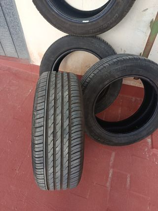 4 Neumáticos de Coche