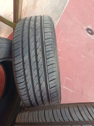 4 Neumáticos de Coche