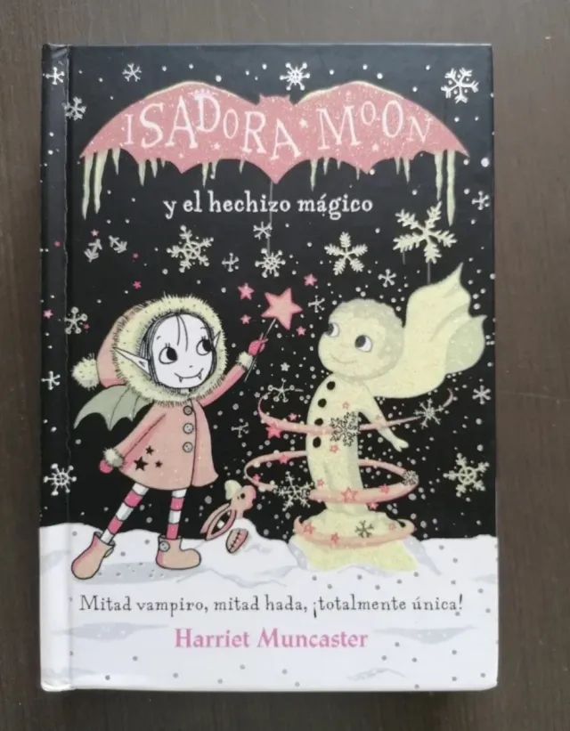 Cuatro libros de Isadora Moon