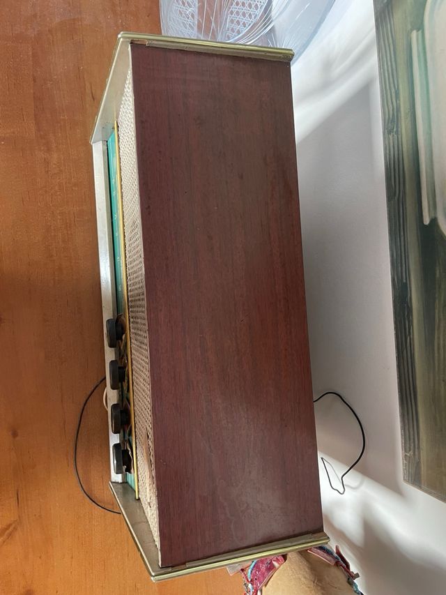 Radio vintage artesanal Mod. XXIX Años 50/60