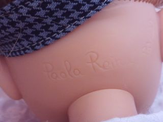 Muñeca Paola Reina Marista 32cm Colegiala