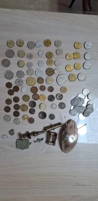 Lotto Monete Antiche e oggetti