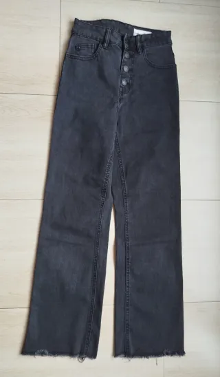 Lote Ropa Chica XS/S: 2 Pantalones y 2 Sudaderas