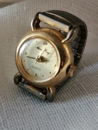 Reloj Anillo Vintage Dorado