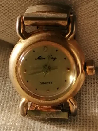 Reloj Anillo Vintage Dorado