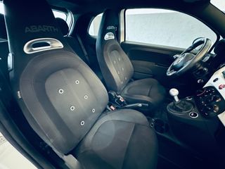 Abarth 595 2022