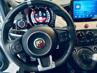 Abarth 595 2022