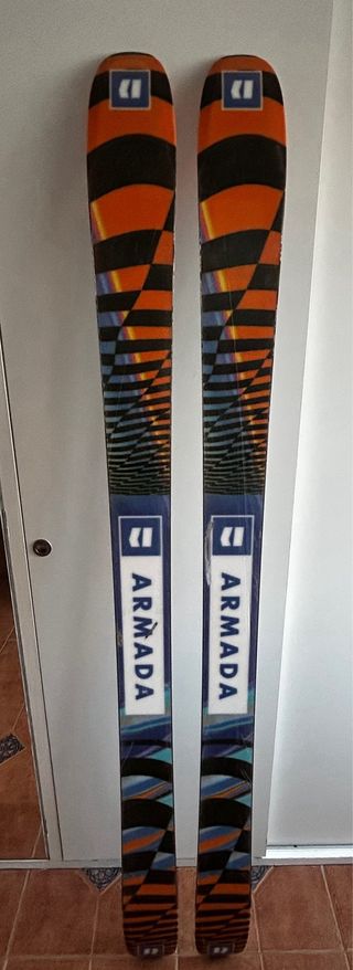 Esquís Armada ARV 106 188cm