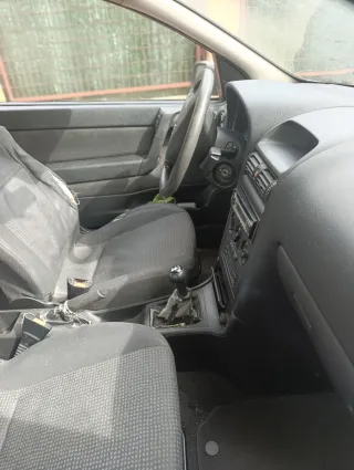 Opel Astra 2004. Etiqueta B.