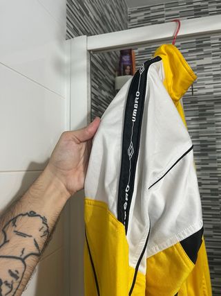 Chaqueta deportiva Umbro vintage Talla XL