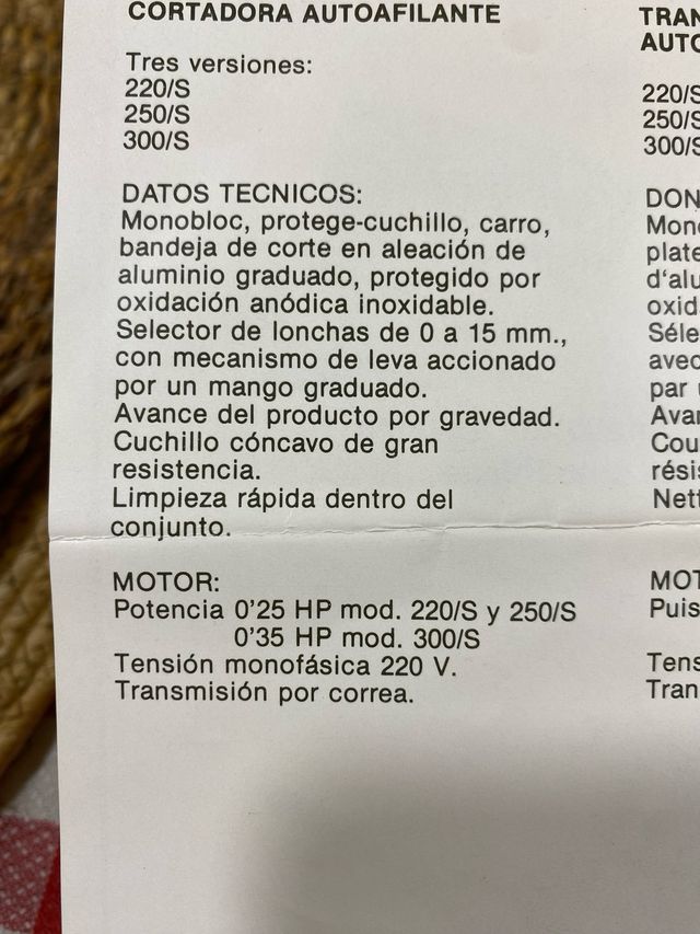 Cortadora de fiambres y embutidos Dolly