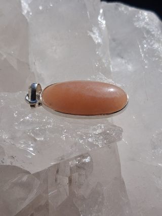 Colgante de Piedra Sol en Plata de Ley