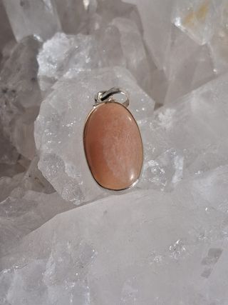 Colgante de Piedra Sol en Plata de Ley