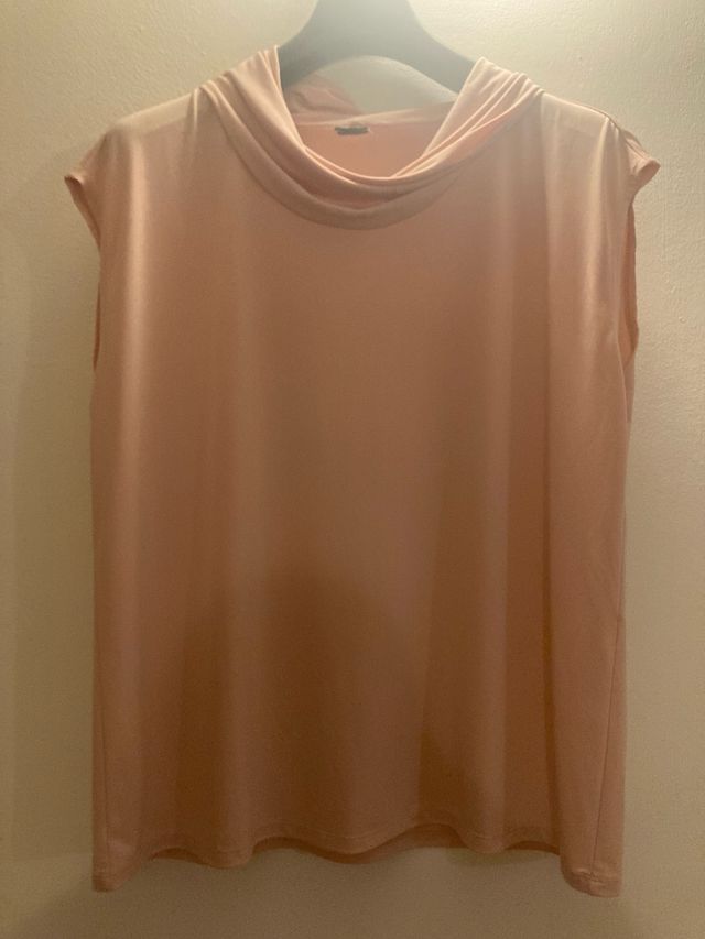 Blusa rosa cuello drapeado L/XL