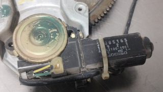 ELEVALUNAS DELANTERO IZQUIERDO CHRYSLER JEEP CHER