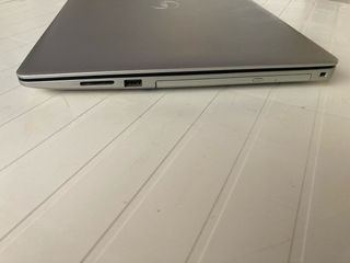 Notebook Dell Inspiron 3581
argenteo
