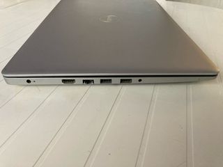Notebook Dell Inspiron 3581
argenteo