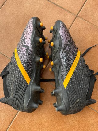 Zapatillas Fútbol/Rugby Tacos Negro/Naranja