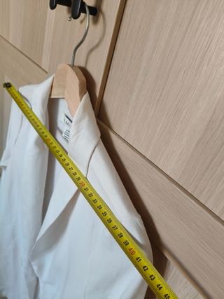 Blazer blanco.
