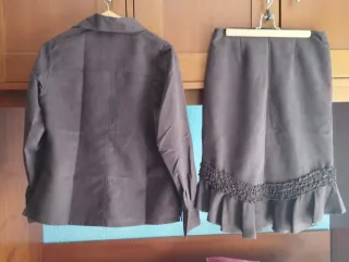 Conjunto Camisa y Falda Miguel Berbel Talla 44
