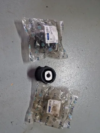 2 Silentblock BMW E30/Compact MEYLE 