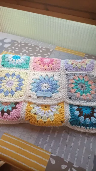 Bolso de crochet hecho a mano