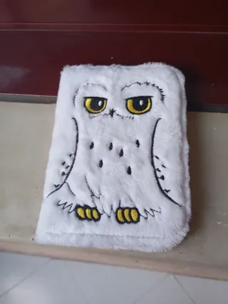 Funda Pasaporte Búho Blanco Hedwig