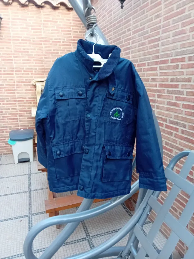 Abrigo/chaqueta Santo Tomás talla6