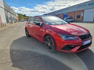 SEAT León Cupra 300