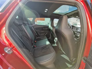 SEAT León Cupra 300