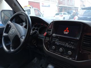 Mitsubishi Montero 2002