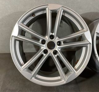 Llantas Volkswagen Golf 19 