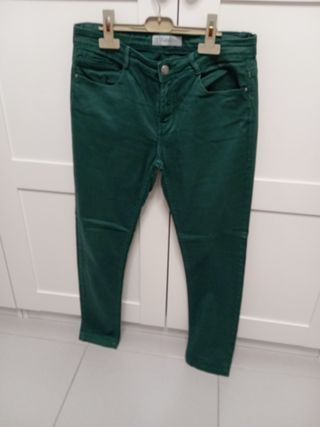 Pantalón verde talla 38
